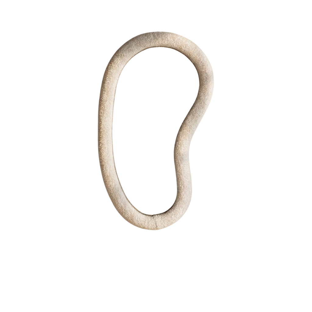 The Pebble Mirro